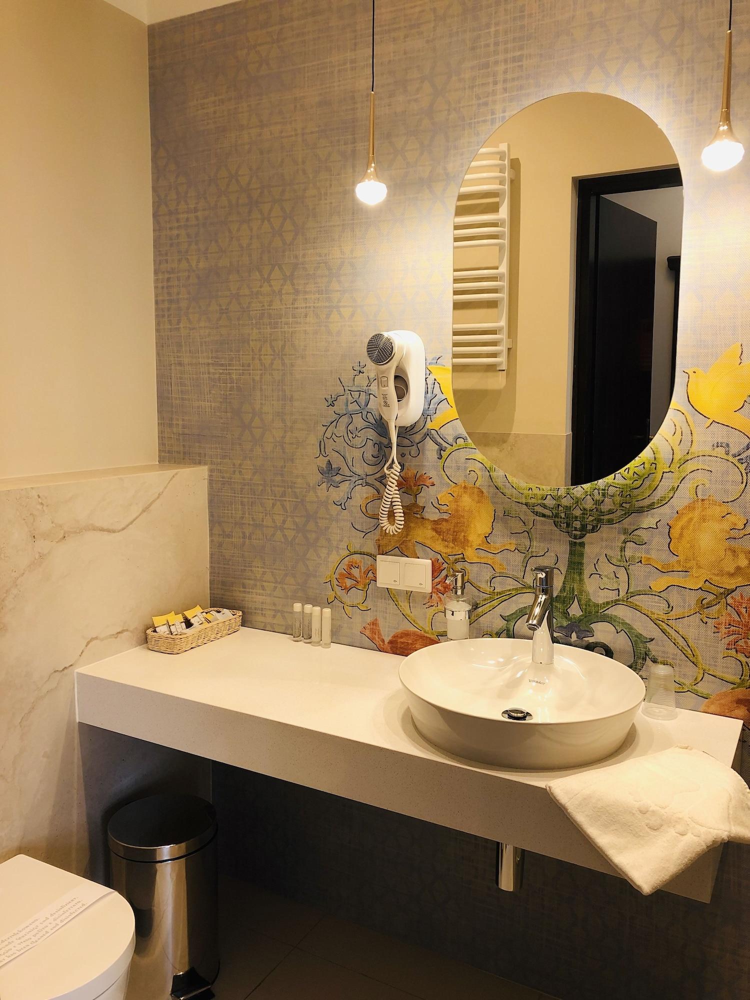 Ester 4* Krakow